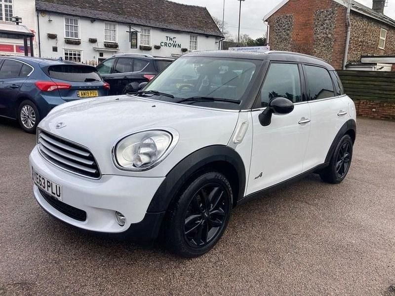 Used Mini Cooper D 112 HP (82 kW) 2013 White Hatchback