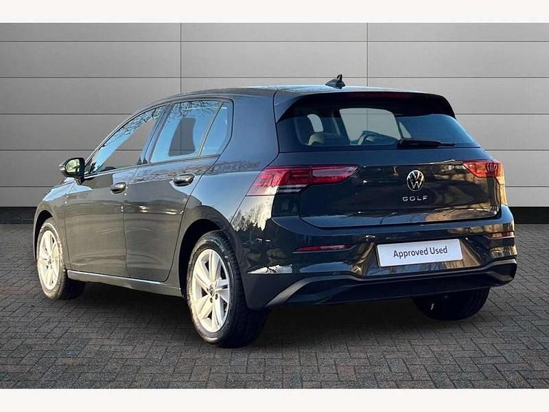 Used VW Golf VIII Life 110 HP (80 kW) 2023 Grey Hatchback