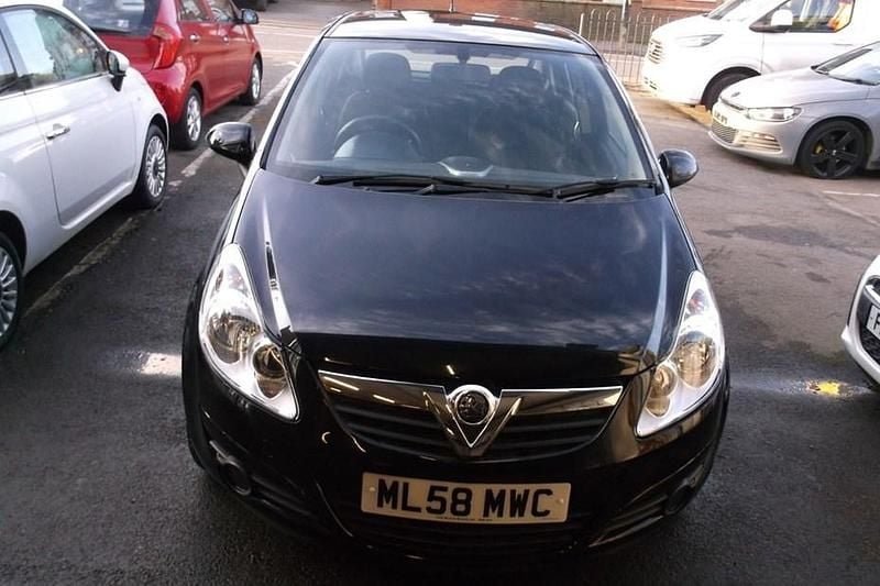 Used Vauxhall Corsa Club 89 HP (65 kW) 2009 Black Hatchback