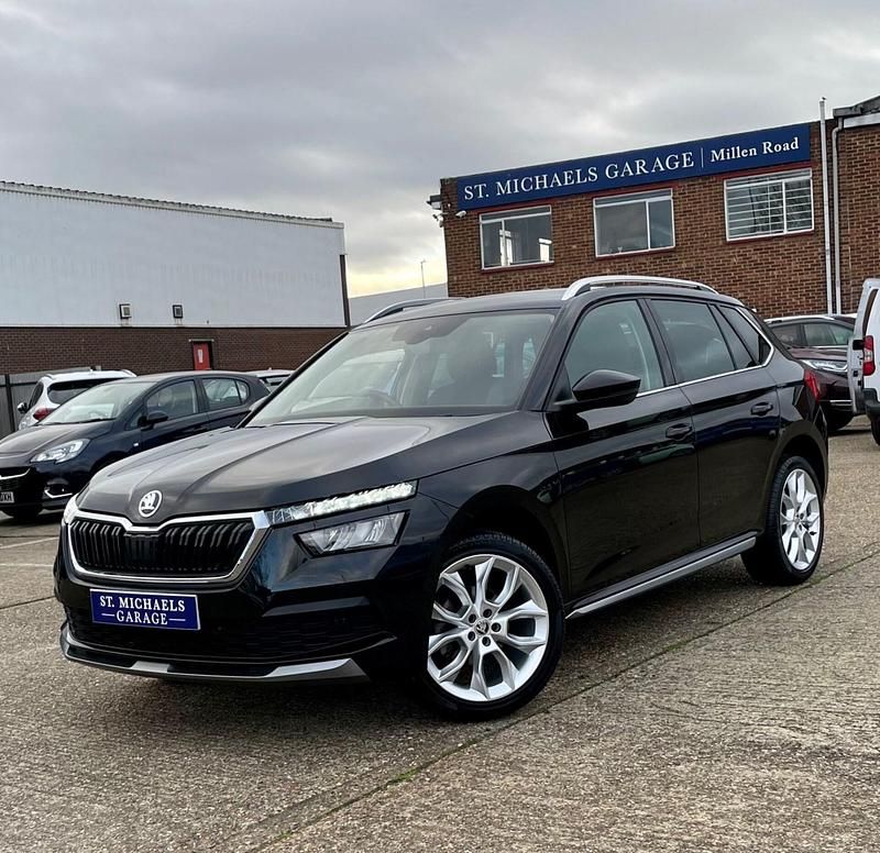 Black Used 2020 Skoda Kamiq SE L SUV | £14,495 (Fair price) - Image 1/4