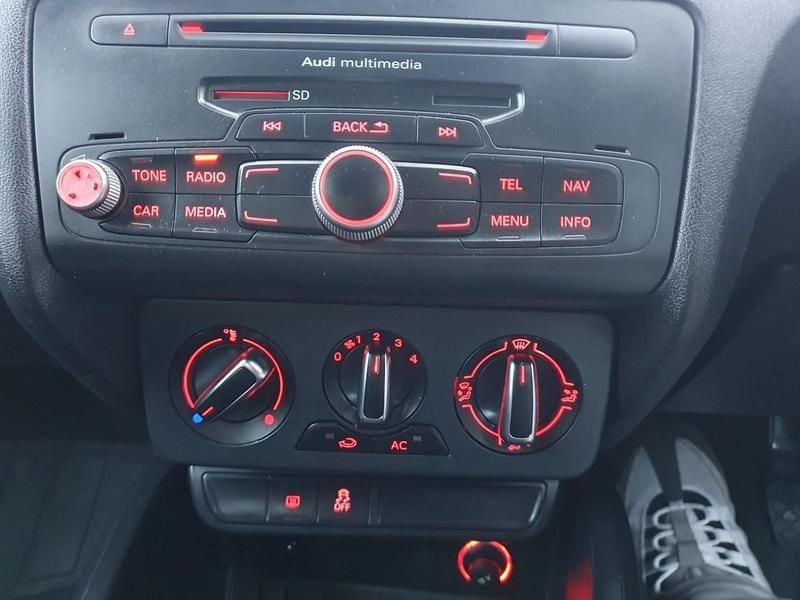 Begagnad Audi A1 86 HK (63 kW) 2011 Vit Halvkombi