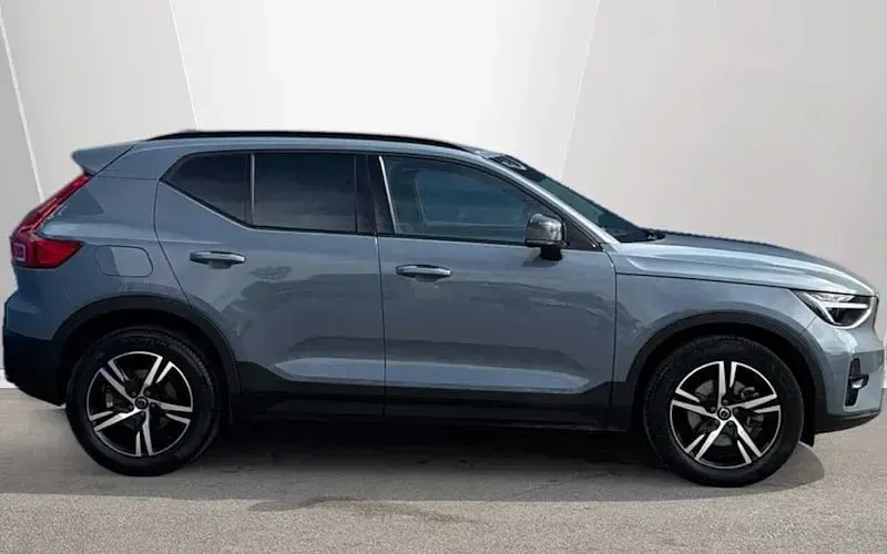 Used Volvo XC40 Plus 163 HP (119 kW) 2026 SUV