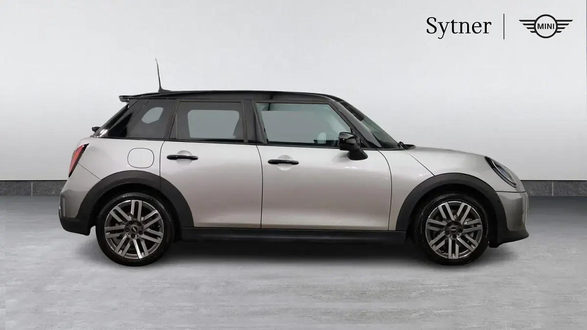 Used Mini Cooper S Hatch 201 HP (147 kW) 2025 Silver Hatchback