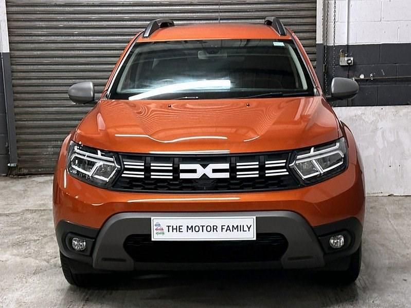 Used Dacia Duster Journey 90 HP (66 kW) 2023 Orange SUV