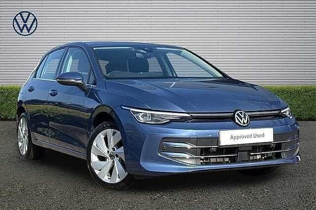 Used VW Golf VIII Style 150 HP (110 kW) 2025 Blue Hatchback