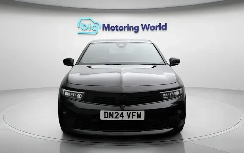 Used Vauxhall Astra 131 HP (96 kW) 2026 Hatchback