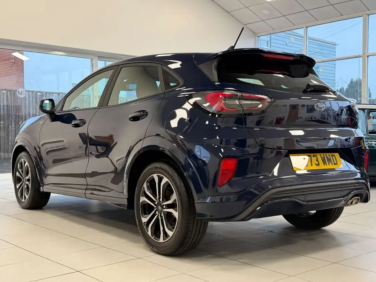 Begagnad Ford Puma ST-Line 125 HK (91 kW) 2023 Blå SUV
