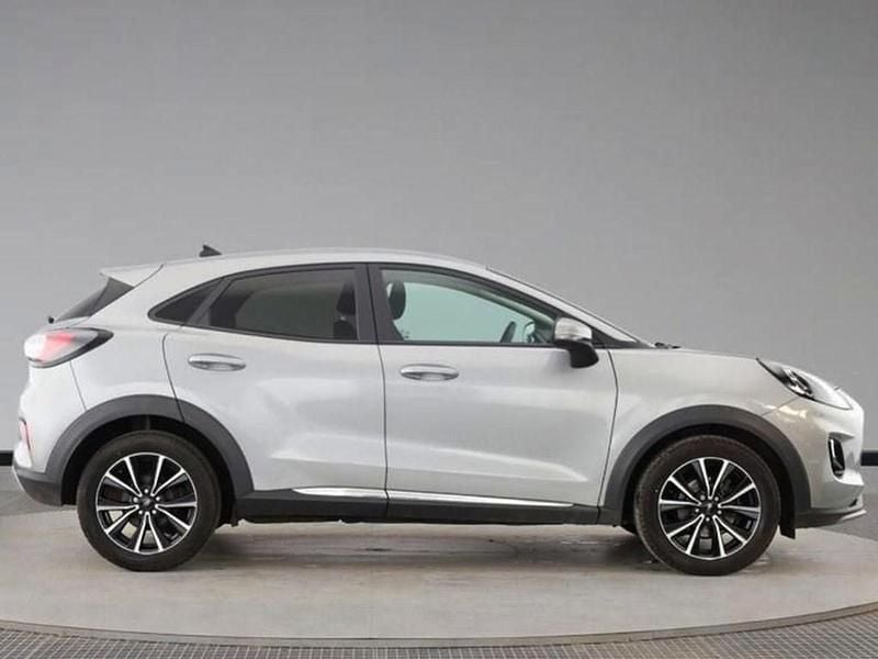 Used Ford Puma Titanium 125 HP (91 kW) 2020 Silver SUV