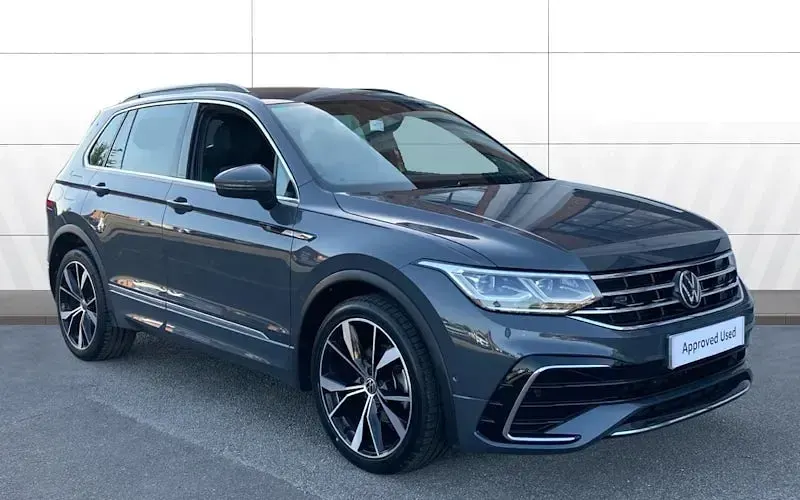 Used VW Tiguan R-line 150 HP (110 kW) 2023 SUV
