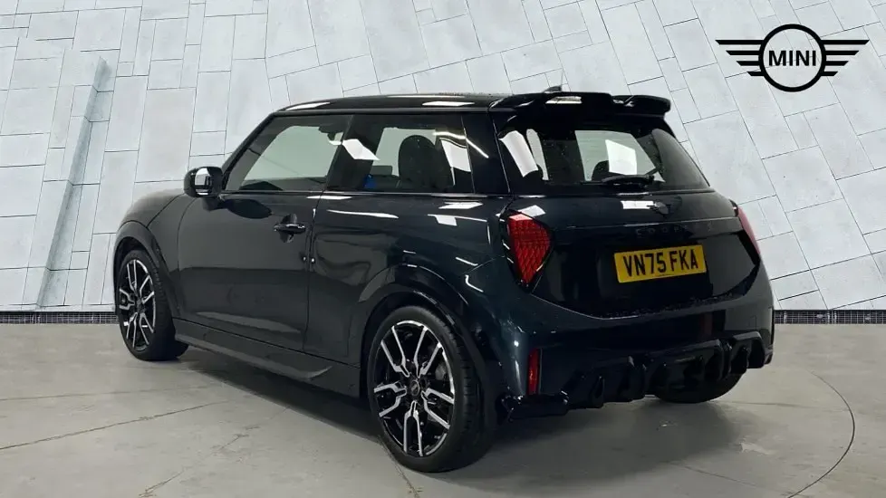 Used Mini Cooper S Hatch 201 HP (147 kW) 2025 Grey Hatchback