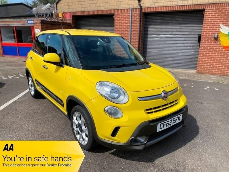 Yellow Used 2014 Fiat 500L Trekking MPV | £6,995 (Expensive) - Image 1/4