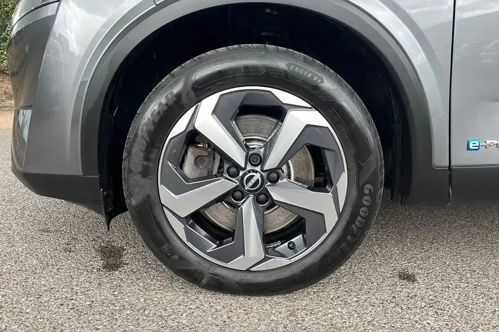 Used Nissan Qashqai N-Connecta 2024 Grey SUV