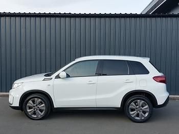 Used Suzuki Vitara SZ-T 140 HP (102 kW) 2019 White SUV