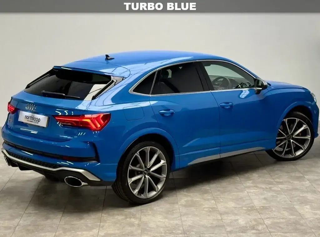 Used Audi RS Q3 Sportback Advanced 400 HP (294 kW) 2020 Blue SUV