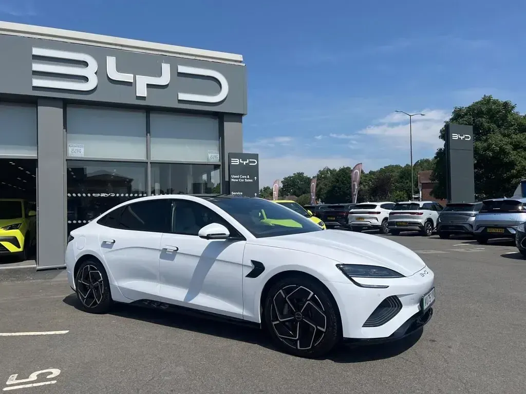 Used BYD Seal Design 230 kW (313 HP) 2026 Sedan