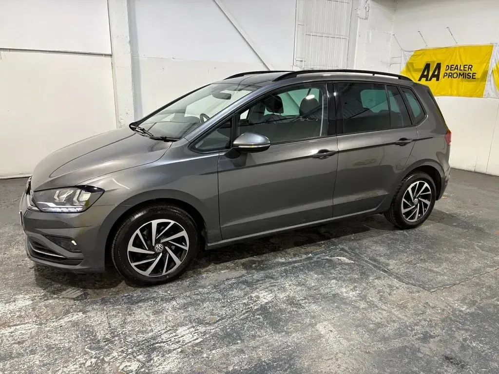 Used VW Golf Sportsvan Match 116 HP (85 kW) 2019 Grey MPV