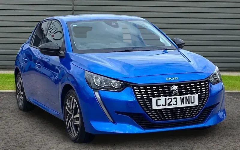Used Peugeot 208 Allure+ 102 HP (75 kW) 2023 Hatchback