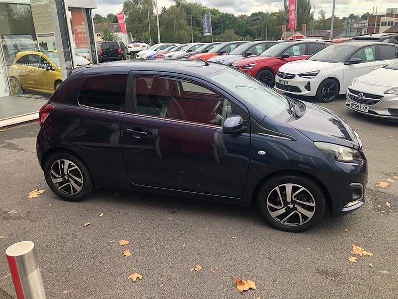 Used Peugeot 108 Allure 82 HP (60 kW) 2015 Blue Hatchback