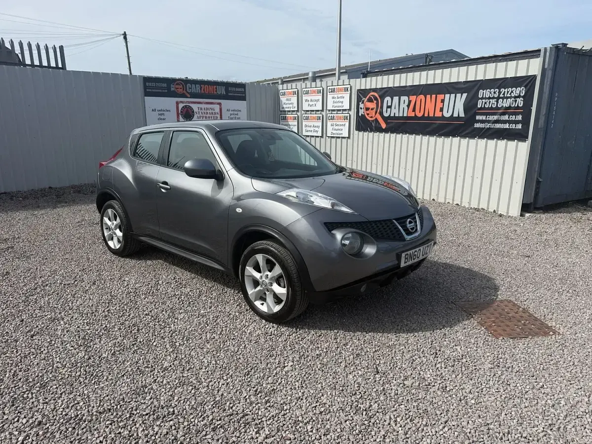 Used Nissan Juke Acenta 117 HP (86 kW) 2010 Grey SUV