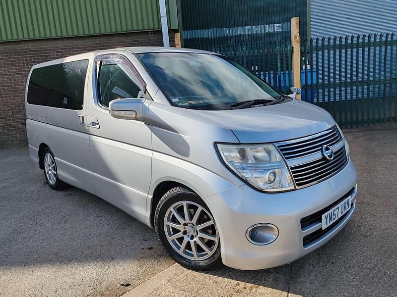 Used Nissan Elgrand 2025 Silver MPV