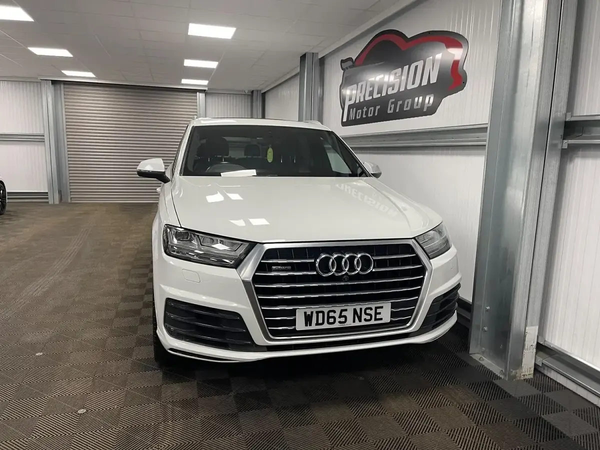 Used Audi Q7 S-Line 272 HP (200 kW) 2015 White SUV