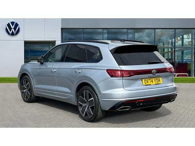 Usado VW Touareg Black Edition 286 HP (210 kW) 2025 Prateado SUV