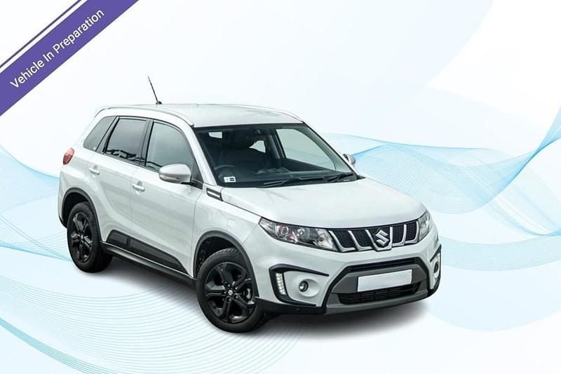 Used Suzuki Vitara 140 HP (102 kW) 2016 White SUV