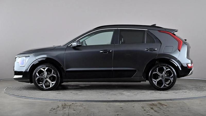 Used Kia Niro 139 HP (102 kW) 2023 Grey SUV