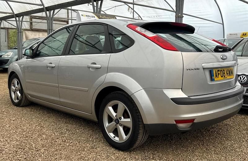 Used Ford Focus Zetec 2008 Silver Hatchback