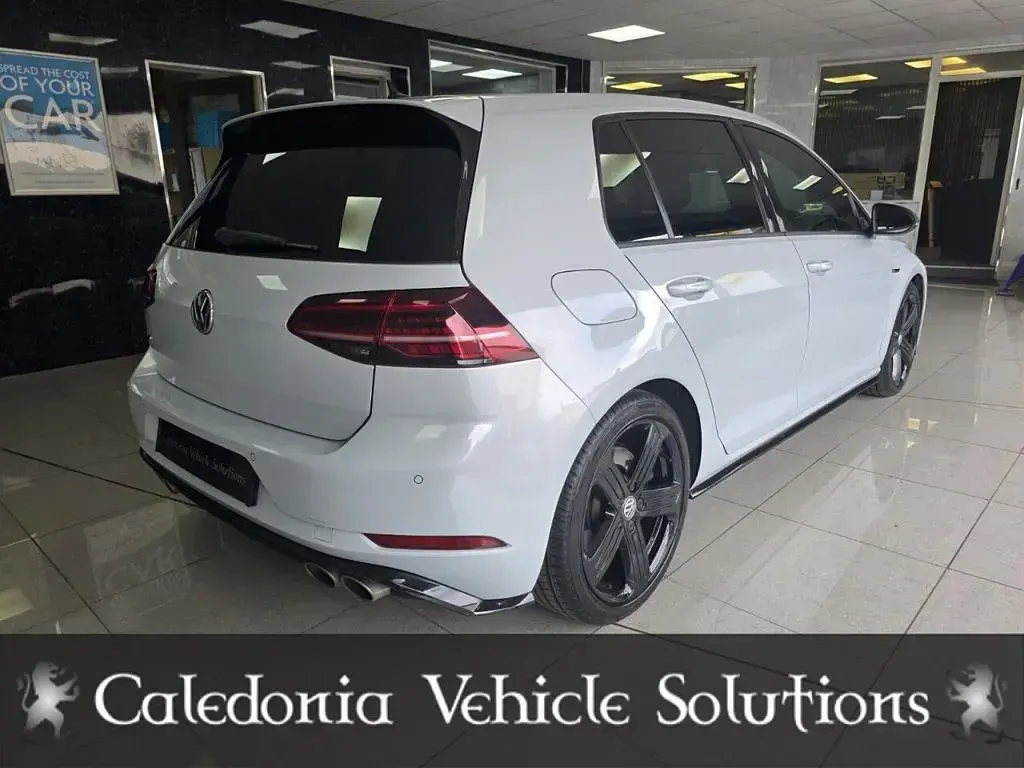 Used VW Golf VII R 300 HP (220 kW) 2019 Silver Hatchback