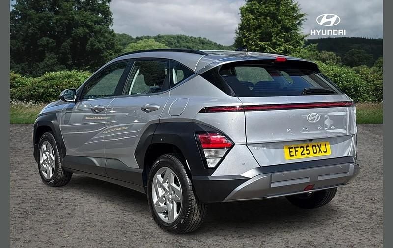 Second-hand Hyundai Kona Advanced 135 CP (99 kW) 2025 Argintiu SUV