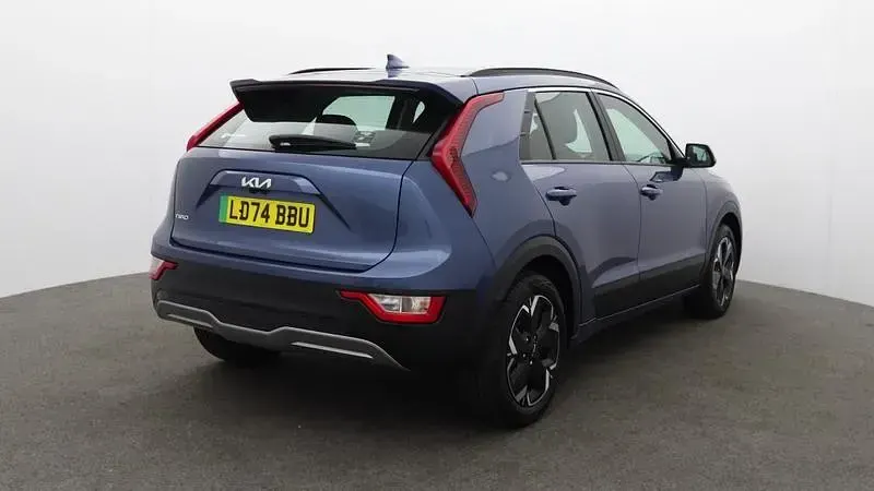 Used Kia e-Niro 150 kW (204 HP) 2024 Mineral blue SUV