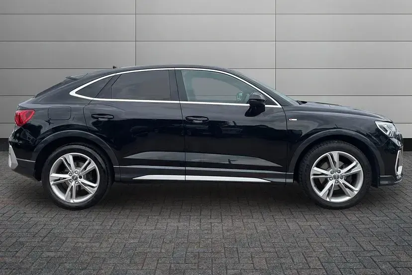 Used Audi Q3 Sportback S-Line 148 HP (108 kW) 2020 Mythos black SUV