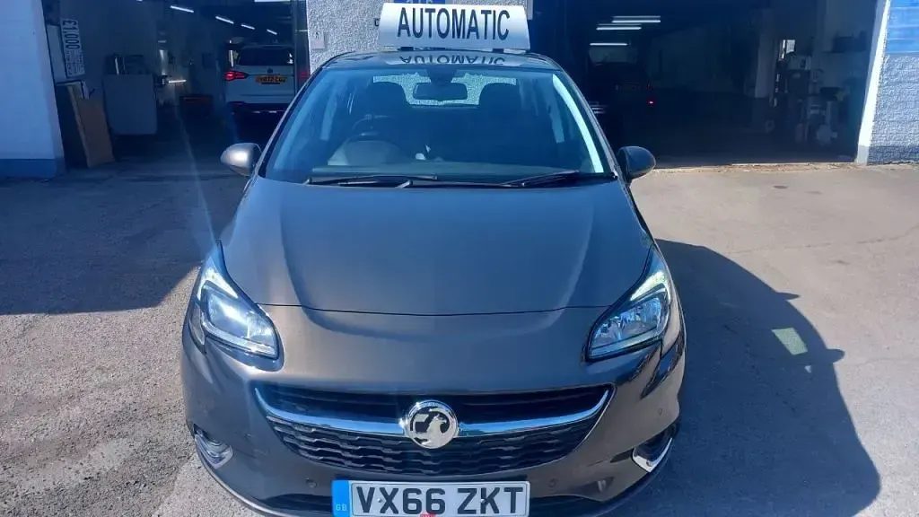 Used Vauxhall Corsa 90 HP (66 kW) 2016 Grey Hatchback
