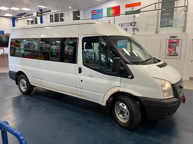 Usado Ford Transit 135 CV (99 kW) 2013 Blanco