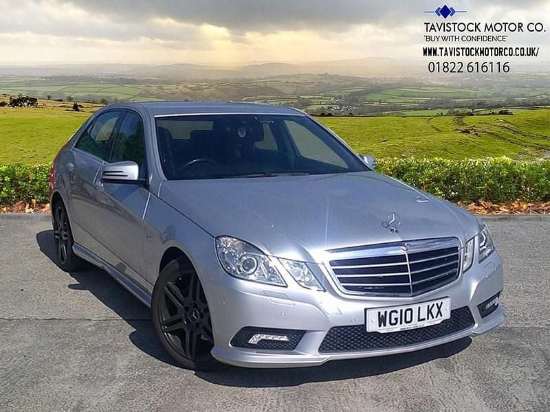 Used Mercedes E350 2010 Silver Sedan