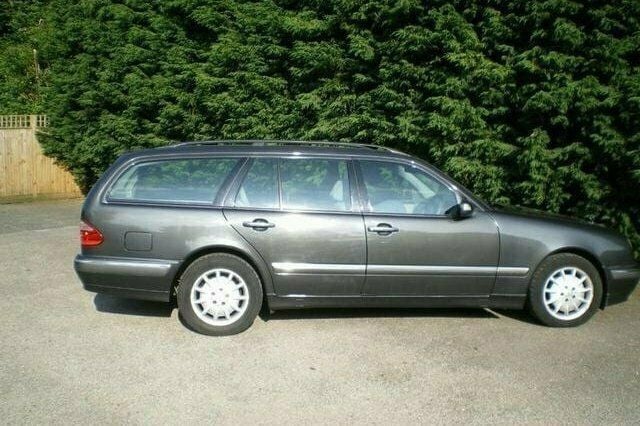 Used Mercedes E200 Elegance 2001 Estate