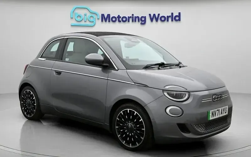Used Fiat 500e La Prima 86 kW (118 HP) 2022 Cabriolet