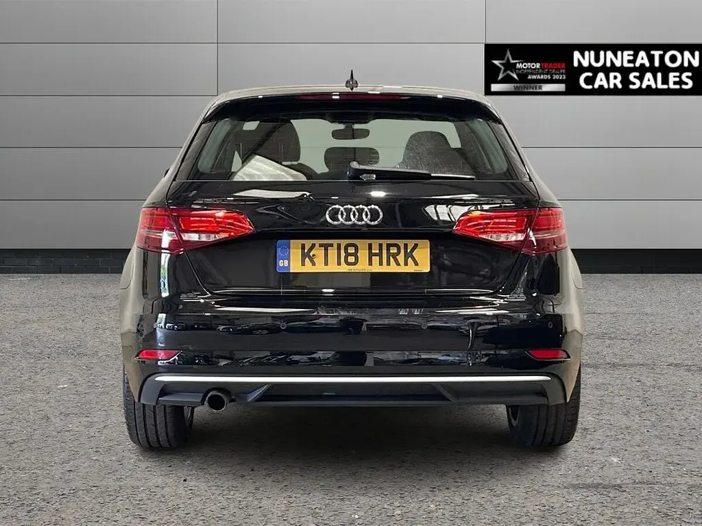 Used Audi A3 Sportback Sport 116 HP (85 kW) 2018 Black Hatchback