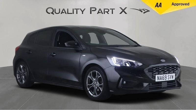 Black Used 2020 Ford Focus ST-Line Hatchback | £9,700 (Super price) - Image 1/3