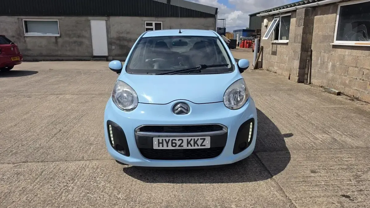 Used Citroën C1 VTR Sport 68 HP (50 kW) 2012 Blue Hatchback