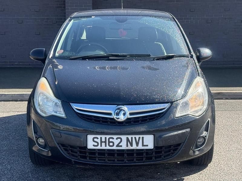 Used Vauxhall Corsa 90 HP (66 kW) 2012 Black Hatchback