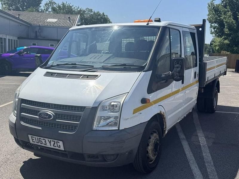 Usado Ford Transit 123 HP (90 kW) 2013 Branco Sedan