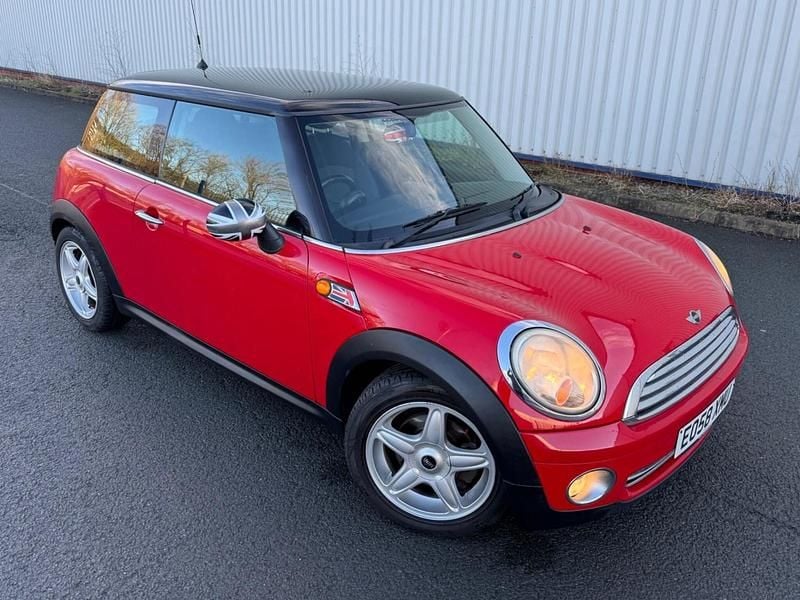 Red Used 2008 Mini Cooper Hatch Hatchback | £2,989 (Good price) - Image 1/4