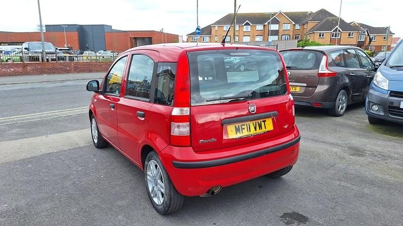 Used Fiat Panda 69 HP (50 kW) 2011 Red Hatchback