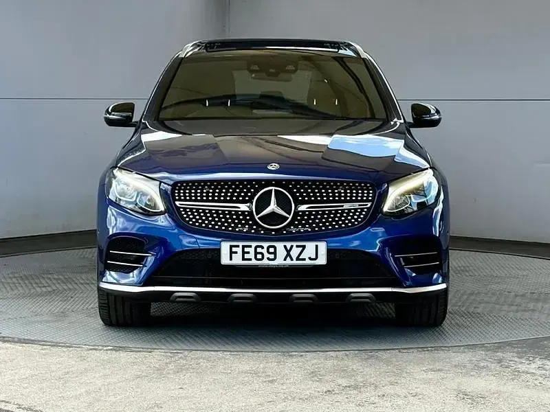 Used Mercedes GLC43 AMG Premium Plus 367 HP (269 kW) 2019 Blue Estate