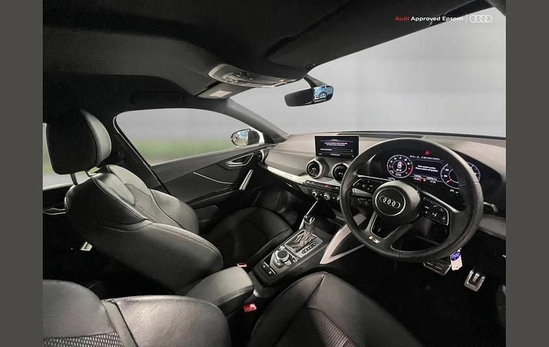 Used Audi Q2 S-Line 147 HP (108 kW) 2024 Black SUV