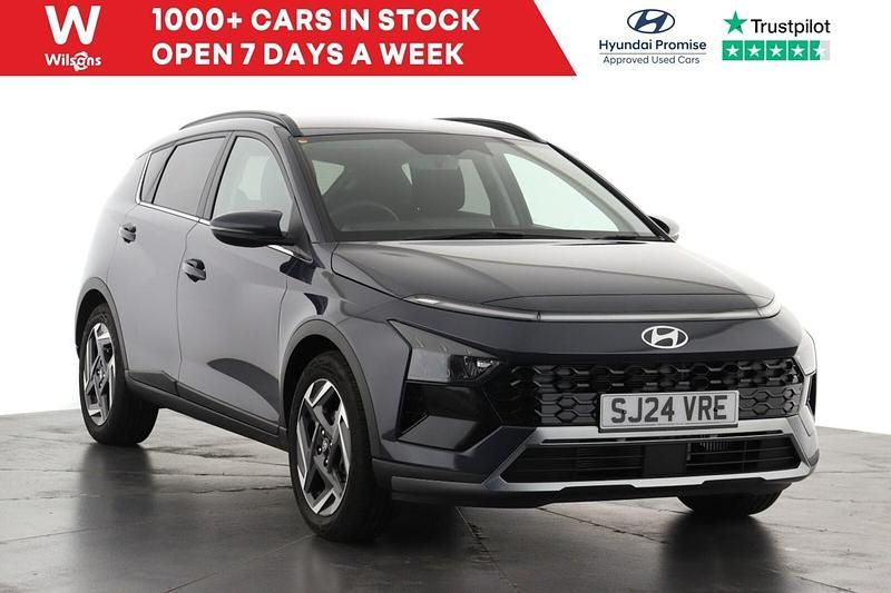 Begagnad Hyundai Bayon Premium 2024 Grå SUV