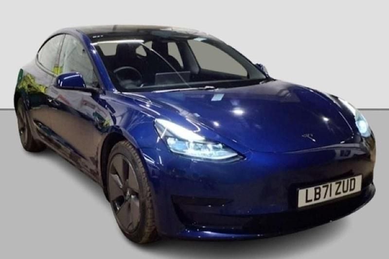 Used Tesla Model 3 Standard Range Plus 366 kW (498 HP) 2022 Sedan