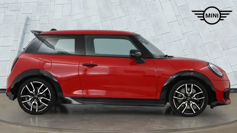 Used Mini Cooper S Hatch 201 HP (147 kW) 2024 Red Hatchback